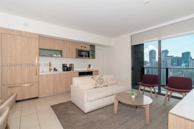 Comprar apartamento no Natiivo Gale Miami Hotel & Residences 2905