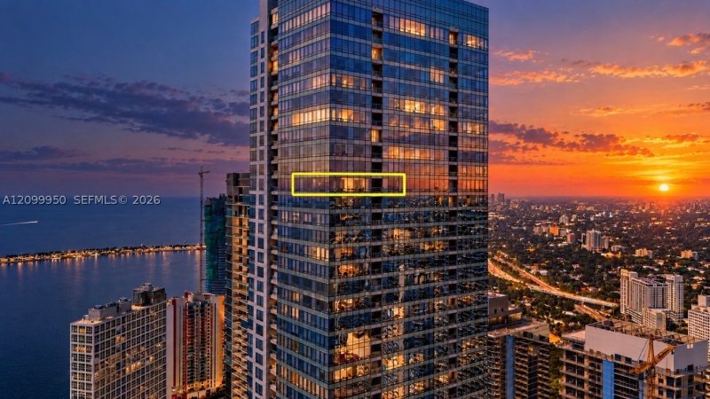 Comprar apartamento no Four Seasons Millenium Tower I 60E