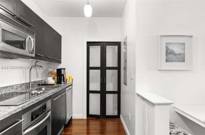 Property photo # 9