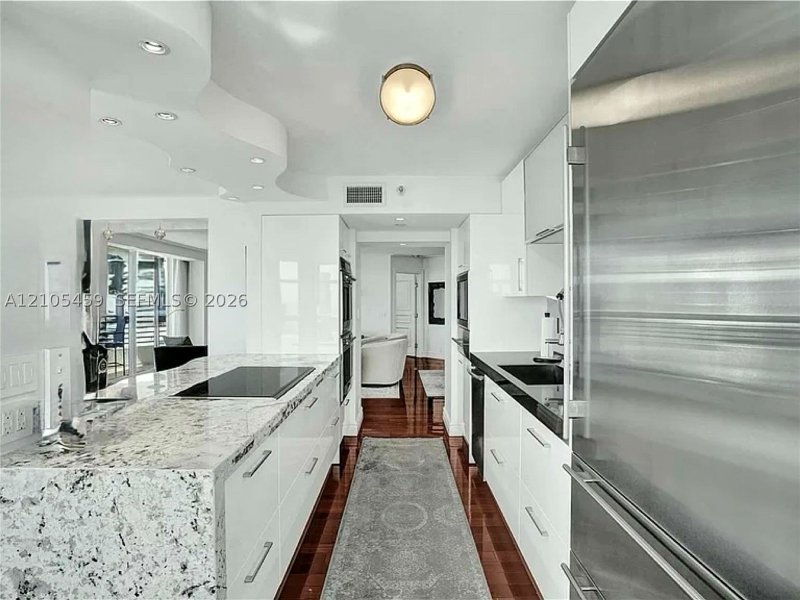 Alquiler de apartamento en Mystic Pointe 400 3406