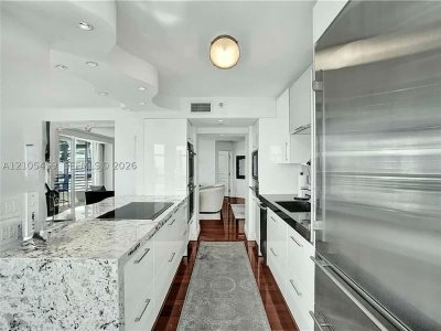 Alquiler de apartamento en Mystic Pointe 400 3406