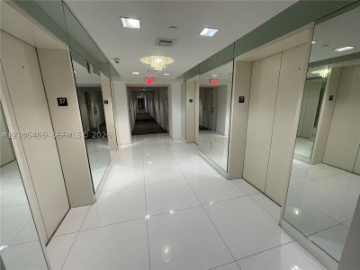 Comprar apartamento no Wind by Neo 2409