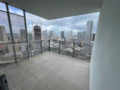 Comprar apartamento no Wind by Neo 2409