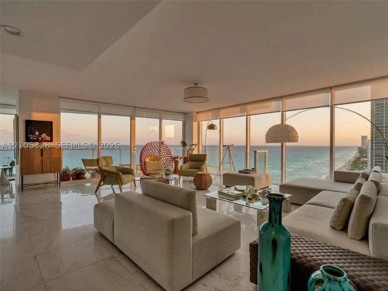 Comprar apartamento en Apogee Beach Hollywood 1901