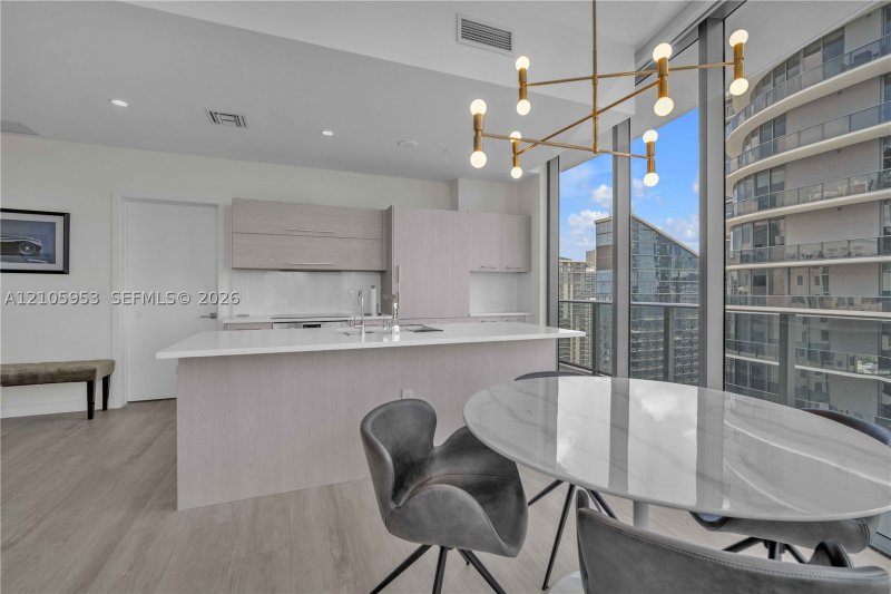 Alquiler de apartamento en Brickell Heights West 4403