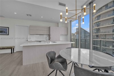 Alquiler de apartamento en Brickell Heights West 4403