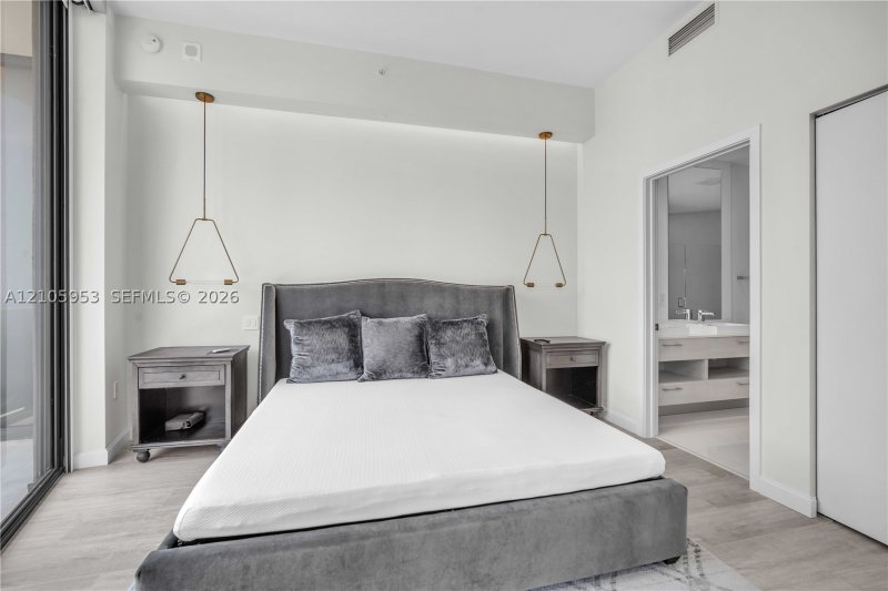 Alquiler de apartamento en Brickell Heights West 4403