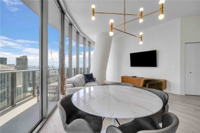 Alquiler de apartamento en Brickell Heights West 4403