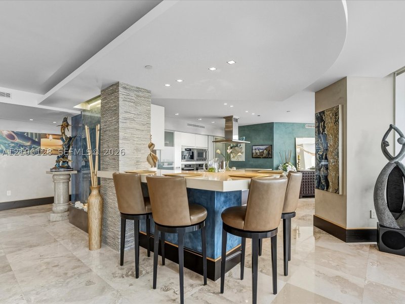 Condo for sale at Trump Royale 5101