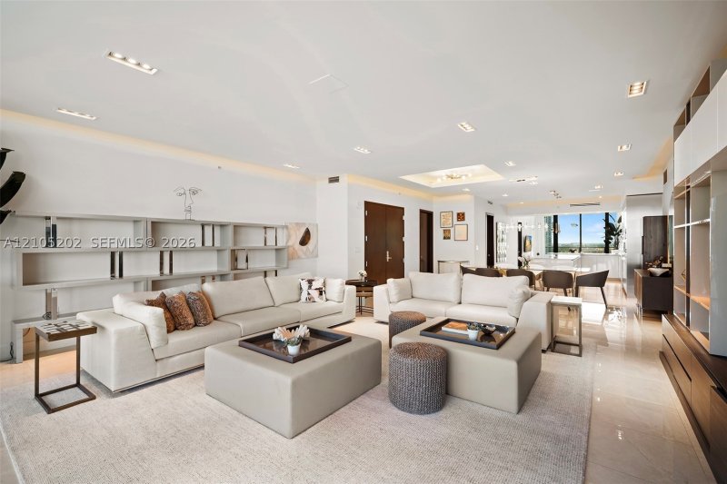 Comprar apartamento en Prive 1106