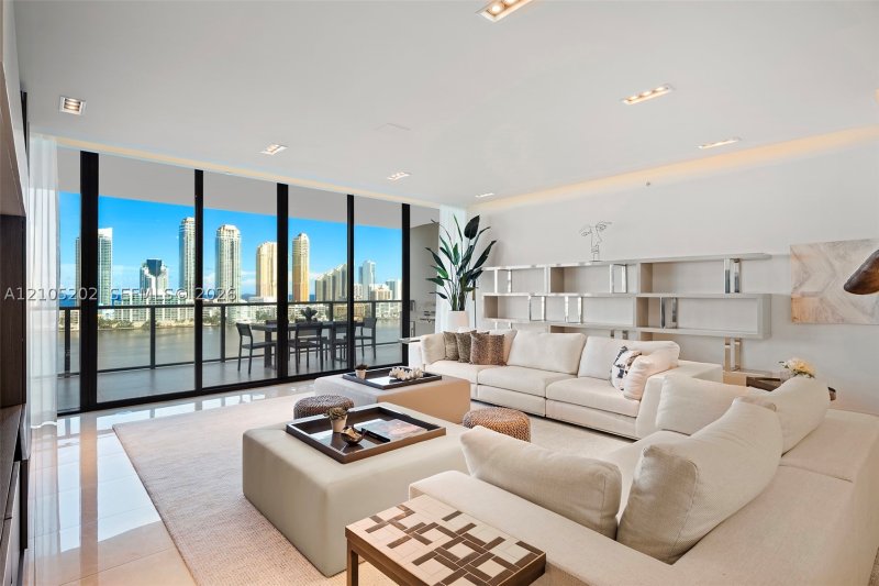 Comprar apartamento en Prive 1106