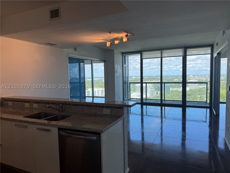 Apartment for rent at Blue Condominium 2602