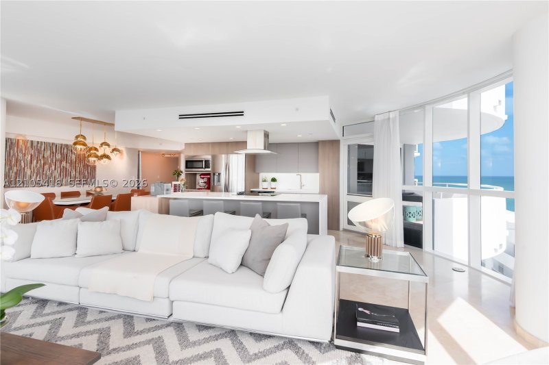 Comprar apartamento en La Gorce Palace 1105