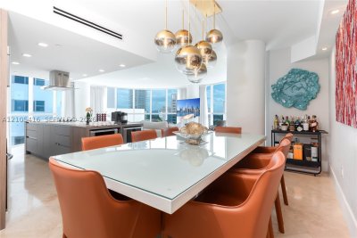 Comprar apartamento en La Gorce Palace 1105