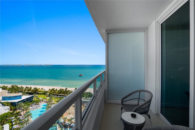 Comprar apartamento no Fontainebleau II 2209