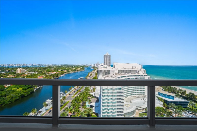Comprar apartamento no Fontainebleau II 2209