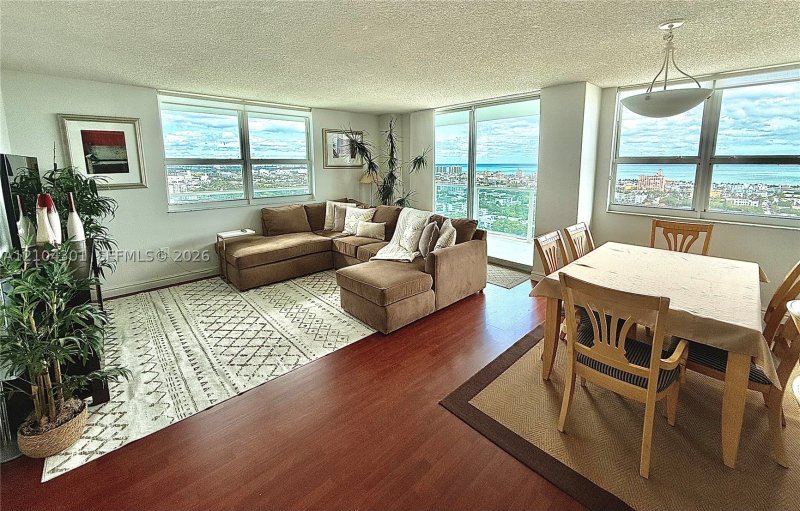 Comprar apartamento no Floridian 2712