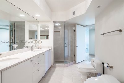 Comprar apartamento en Oceania 5 554