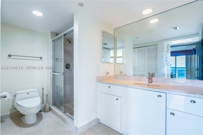 Comprar apartamento en Oceania 5 554