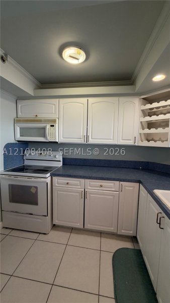 Apartment for rent at Grandview Palace 618