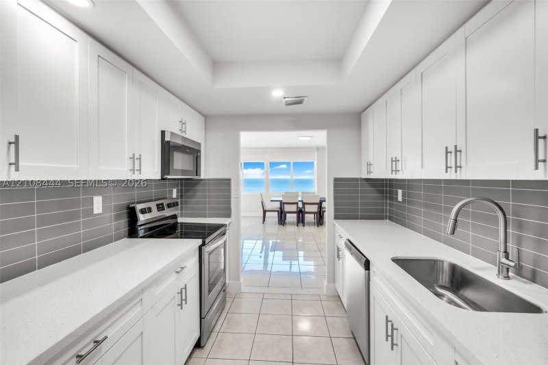 Property photo # 6