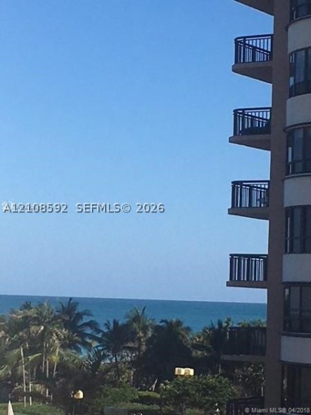 Apartment for rent at The Plaza Bal Harbour 515