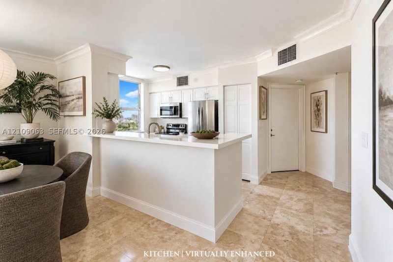 Condo for sale at Yacht Club at Portofino 811