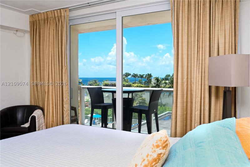 Condo for sale at Aventura Beach Club 209