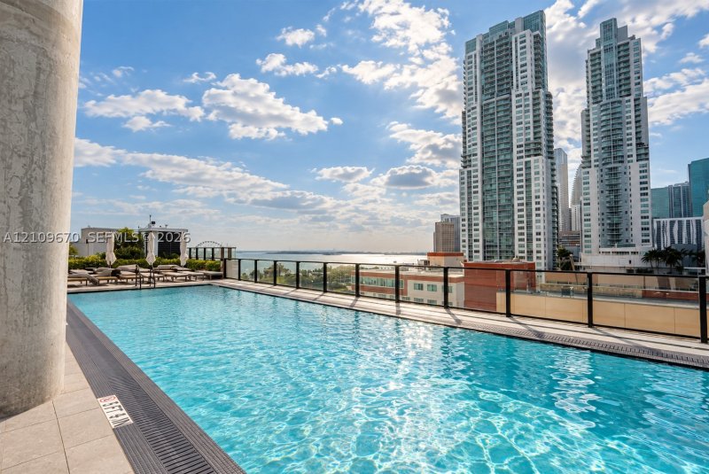 Condo for sale at The Elser Hotel and Residences 1617