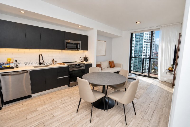 Condo for sale at The Elser Hotel and Residences 1617