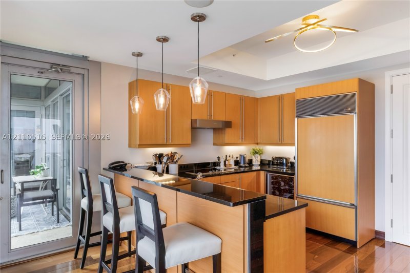 Condo for sale at Four Seasons Millenium Tower I 50B