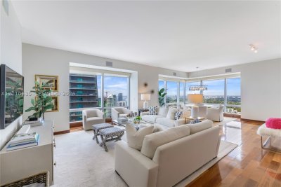 Comprar apartamento en Four Seasons Millenium Tower I 50B