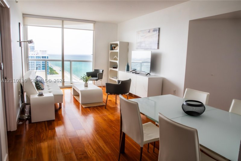 Aluguel de apartamento no Akoya 2311