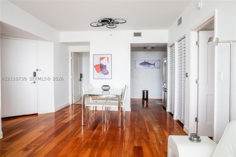 Aluguel de apartamento no Akoya 2311