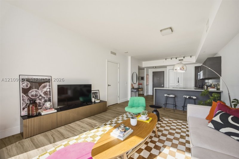 Property photo # 8