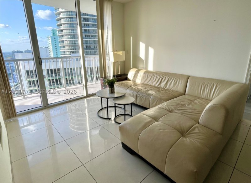 Apartment for rent at Opera Tower 3911