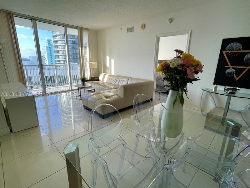Apartment for rent at Opera Tower 3911