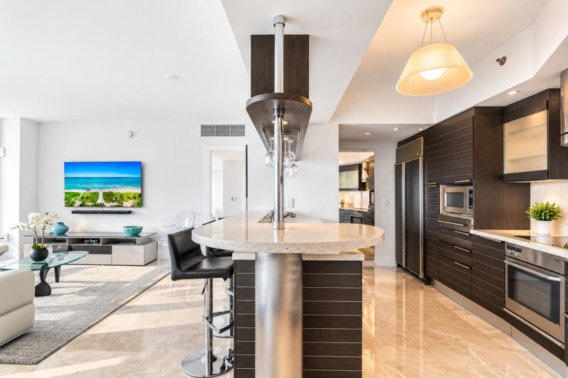 Condo for sale at Murano Grande 1704