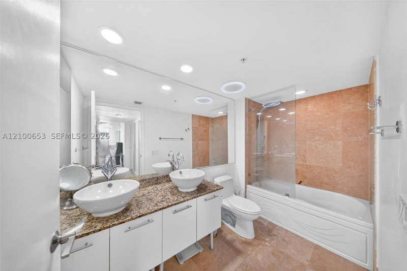 Condo for sale at Brickell on the River South 2011