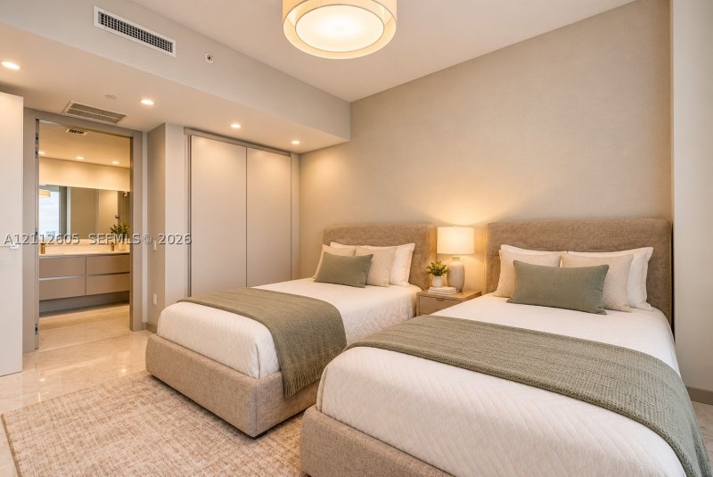 Condo for sale at Ritz Carlton One Bal Harbour 306
