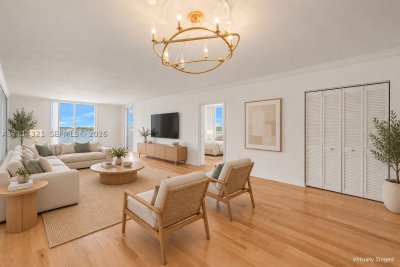 Comprar apartamento no Island Pointe 9C