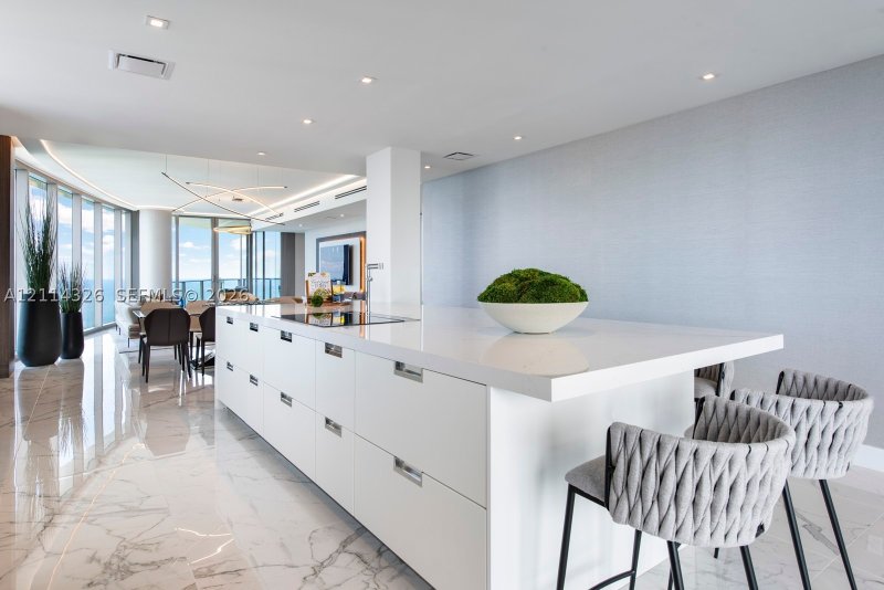 Condo for sale at Ritz Carlton Residences Sunny Isles 4601