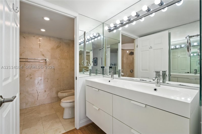 Comprar apartamento en Brickell Place III A1913