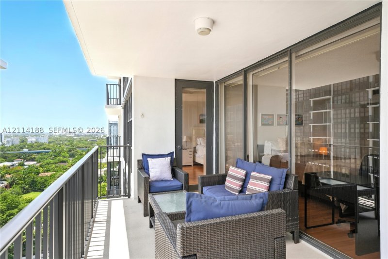 Comprar apartamento en Brickell Place III A1913