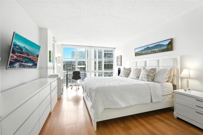 Comprar apartamento en Brickell Place III A1913