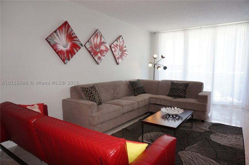 Apartment for rent at Ocean Reserve 1417