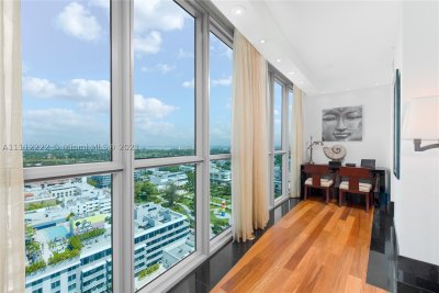 Aluguel de apartamento no Setai 2402
