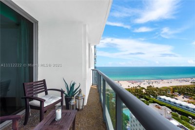 Aluguel de apartamento no Setai 2402