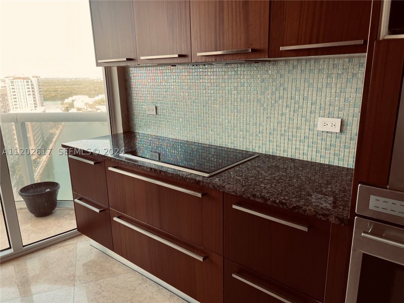 Condo for sale at Trump Tower One 1705
