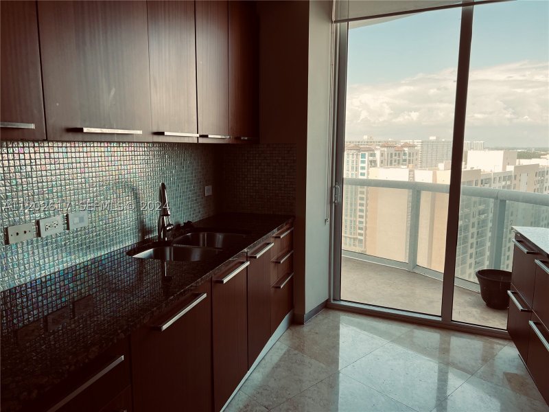 Condo for sale at Trump Tower One 1705